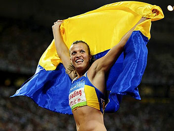 Олімпійська «золота» гордість Вінницька легкоатлетка Наталія Добринська повернулася з Пекіна олімпійською чемпіонкою